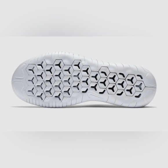 Nike Free RN Flyknit 2018 Sneakers Oreo White Black 942838-101 Mens Size - Picture 11 of 11